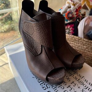 Pedro Garcia Peep-Toe Bootie Heels | Brown Leather | Made in Spain | 37.5